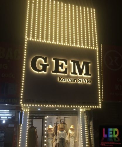 Bảng Hiệu Chữ Nổi đèn Hắt Sáng Kết Hợp Viền LED - Quảng Cáo SV.ART